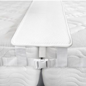 Luxurious White Mattress Connector